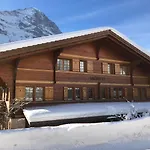 Excellent Flat With A Fantastic View Of The Eiger! Lägenhet *