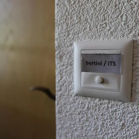 Διαμέρισμα Excellent Flat With A Fantastic View Of The Eiger! Γκρίντελβαλντ